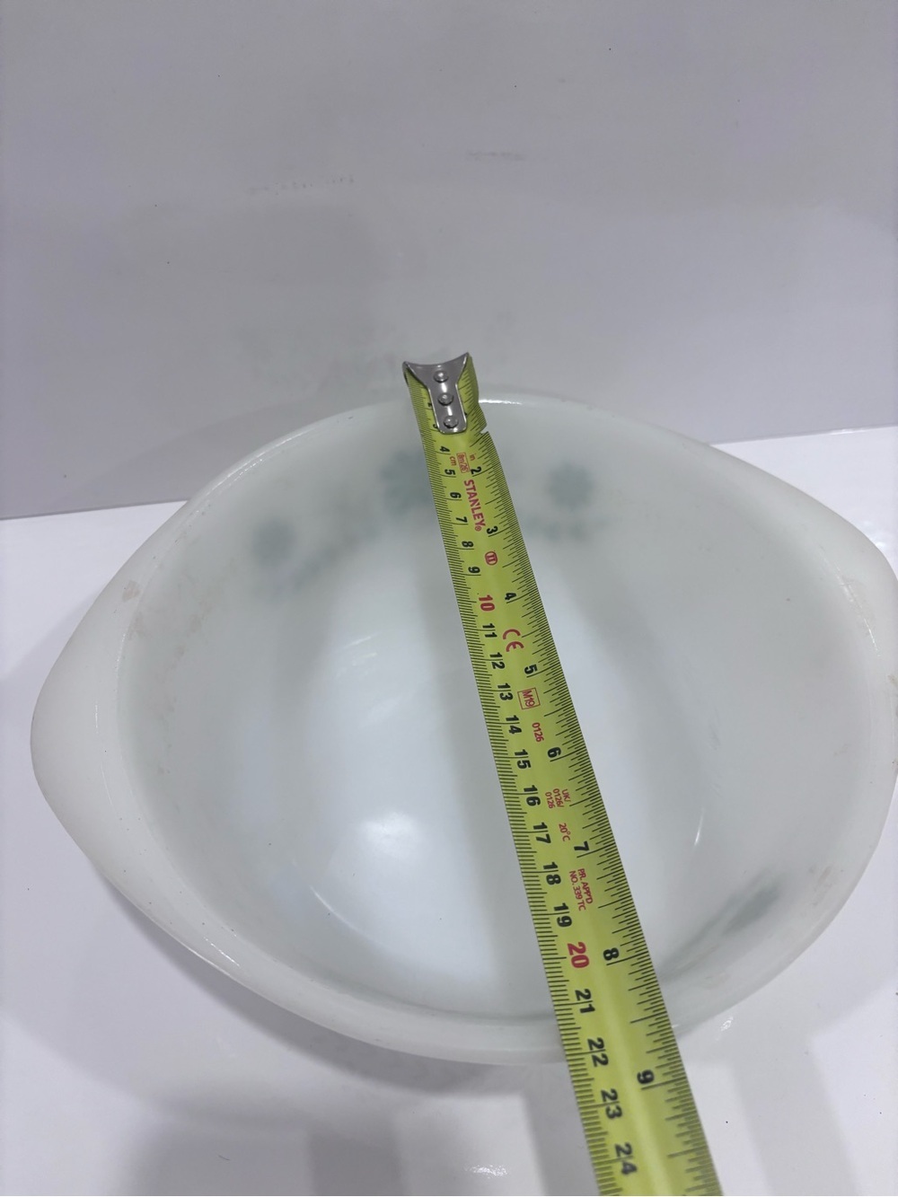Glasbake green daisy Milk Glass Casserole Dish. J514 -2qt - Picture 5 of 5